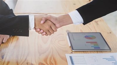 تقرير: 66% ارتفاعا بنشاط الاندماج والاستحواذ بالشرق الأوسط وشمال إفريقيا في 2021