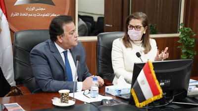 وزيرا التخطيط والتعليم العالي يناقشا الخطة الاستثمارية للعام المالي 2022-2023