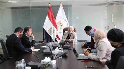 وزيرة البيئة: دعم إشراك القطاع المصرفي في تمويل المناخ أهم مجالات التعاون القادمة