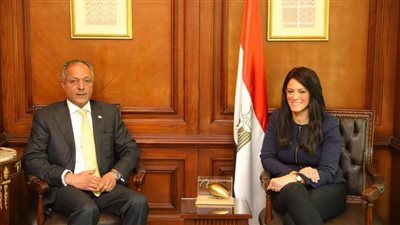 وزيرة التعاون الدولي تبحث التعاون مع وفد المؤسسة العربية لضمان الاستثمار وائتمان الصادرات