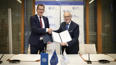 بنك الاستثمار الأوروبي يتعاون مع اليونيدو لتعزيز التنمية الصناعية الشاملة والمستدامة