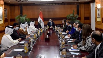 ضخ استثمارات بـ5 مليارات دولار.. مدبولي يلتقي وزيري الخارجية والمالية بدولة قطر