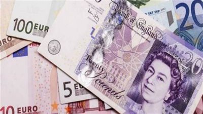 الجنيه الإسترليني يسجل أدنى مستوى في ثلاثة أشهر مقابل اليورو
