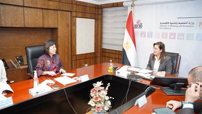 وزيرة التخطيط تبحث مع مديرة سياسات التنمية والشراكات بالبنك الدولي استضافة مصر لـCOP27