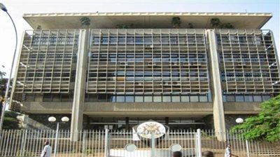 البنك المركزي الأوغندي يثبت سعر الفائدة عند 6.5%