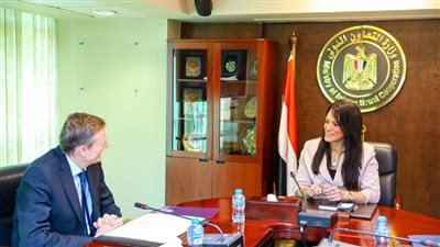 وزيرة التعاون الدولي: مليار دولار حجم محفظة التعاون الإنمائي بين مصر والبنك الآسيوي للاستثمار