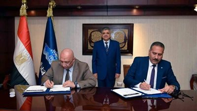 تعاون بين هيئة قناة السويس وبترومنت في مجال تقديم الخدمات البحرية