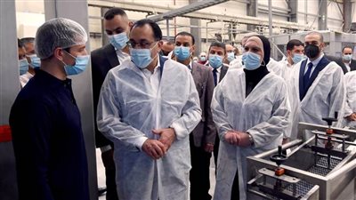 رئيس الوزراء يتفقد المنطقة الاستثمارية 