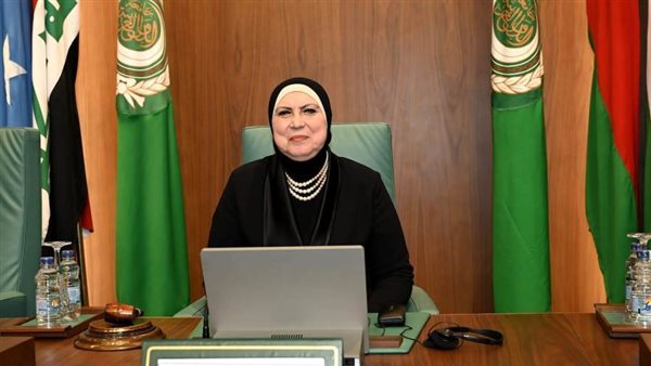 نيفين جامع وزيرة