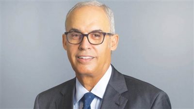 محافظ مصرف البحرين المركزي يؤكد أهمية برنامج تريد كويست لإثراء معرفة الطلاب بالأسواق المالية