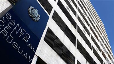 البنك المركزي في أوروجواي يرفع سعر الفائدة إلى 9.25%