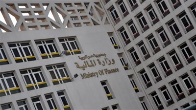 أول رد من الحكومة على خفض مخصصات الدعم والحماية الاجتماعية في الموازنة الجديدة 22-23