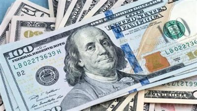 12 قرشا ارتفاعا بسعر الدولار في منتصف تعاملات اليوم