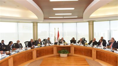 رئيس البورصة: زيادة الاستثمار المؤسسي الحكومي في السوق يوفر سيولة ويحفز الاستثمارات الأجنبية