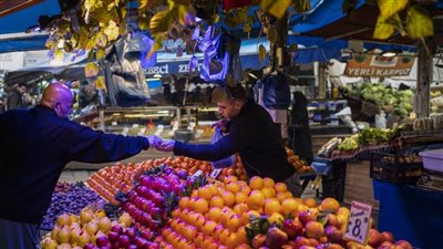 بلومبرج: تكاليف الإنتاج بالمصانع التركية ترتفع بأكثر من 120% والأسوأ لم يأت بعد على المستهلكين الأتراك