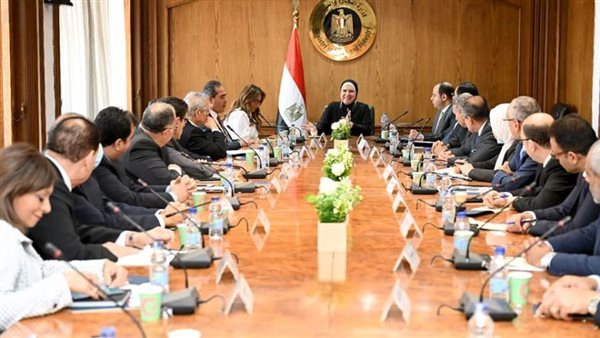 نيفين جامع مع رؤساء