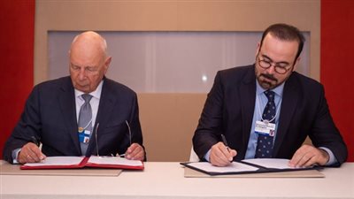 الإمارات توقع اتفاقية شراكة عالمية مستدامة مع المنتدى الاقتصادي العالمي