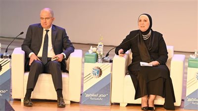 التجارة: 11,7% مساهمة الصناعة بالناتج المحلي.. و100 إجراء تحفيزي للنهوض بالقطاع