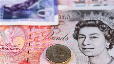تراجع الجنيه الإسترليني بالقرب من أدنى مستوى في 3 أسابيع
