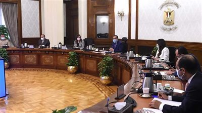 مدبولي يؤكد أهمية المشروعات التي تنفذها الهيئة الهندسية.. ويوجه بتوفير التمويل اللازم