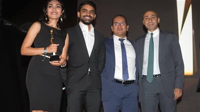 شركة خزنة لخدمات التكنولوجيا المالية تفوز بجائزة  EEAلريادة الأعمال في مصر