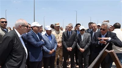رئيس الوزراء يتفقد أعمال المنطقة الصناعية بشرق بورسعيد