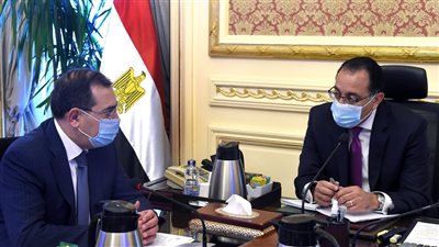 مدبولي: الحكومة مستعدة لتيسير إجراءات مشروعات الحفر والاستكشاف للمواد البترولية والغاز