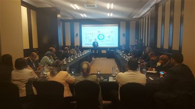 قيادات بنكية تناقش الخطوات الواجب اتخاذها لتأمين حسابات العملاء من المخاطر