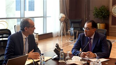 مدبولي يتابع مع وزير الاتصالات جهود الإصلاحات الهيكلية لتنمية الشركات الناشئة بقطاع التكنولوجيا