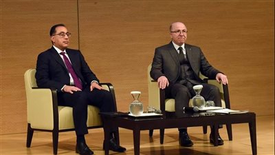 مدبولى لممثلى القطاع الخاص الجزائرى: أمامكم سوق واعدة في بلدكم الثاني مصر وتنتظركم فرص استثمار متنوعة ومربحة