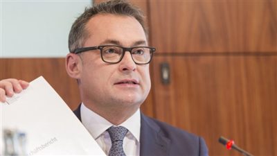 محافظ البنك المركزي الألماني يدعو المركزي الأوروبي إلى اتخاذ خطوة 