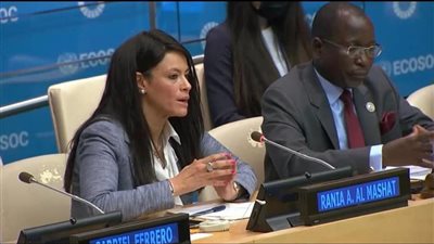 المشاط: مصر تعمل على دفع الجهود للتحول من التعهدات إلى التنفيذ بقمة المناخ COP27