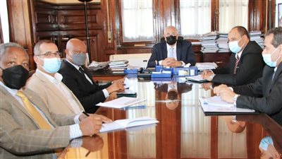 وزيرالزراعه يبحث سبل تعزيز 