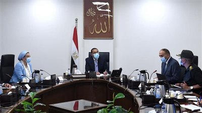 مدبولي يتابع استعدادات استضافة مصر لمؤتمر تغير المناخ COP27