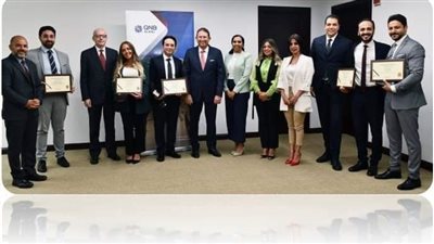 الرئيس التنفيذي لبنك QNB الأهلي يكرّم الموظفين المتميزين بقطاعات البنك المختلفة