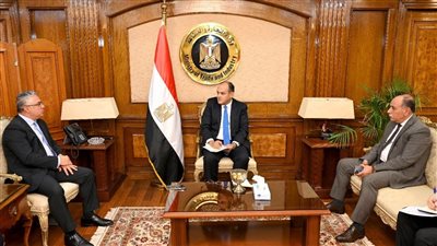 وزير التجارة: تقديم مزيد من الحوافز والتيسيرات لكافة المشروعات لزيادة معدلات التصدير