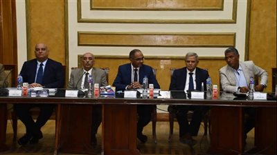 الإسكان: اجتماع مسئولي المرافق لمتابعة تنفيذ مشروعات المياه والصرف بمبادرة حياة كريمة