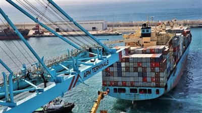 بعني إيه عجز في الميزان التجاري لمصر.. بيحصل امتى؟ وبيأثر على حياتنا إزاي؟