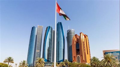 وزير إماراتي يتوقع نمو اقتصاد بلاده بنسبة 6% في 2023