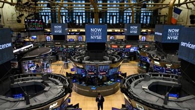 بسبب مخاوف الركود.. تراجع معظم أسواق الأسهم العالمية