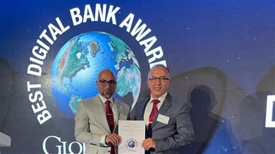 تكريم أبوظبي التجاري في حفل جوائز 