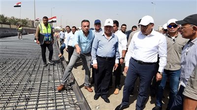 رئيس الوزراء: مدبولي: الدولة تعمل على دفع سير العمل في مشروعات الطريق الدائري