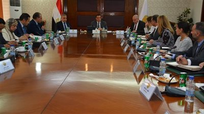 إشادة من البنك الدولي بالتقدم في تنفيذ المشروعات والاجتماعية ودعم التكتلات الاقتصادية في مصر