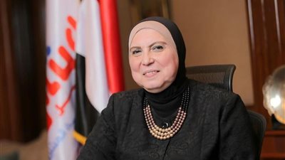 جهاز تنمية المشروعات يدعو الشباب للاستفادة من الخدمات المالية في معرض تراثنا