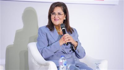 وزيرة التخطيط: 20 يوما مدة إصدار الرخصة الذهبية للمستثمرين