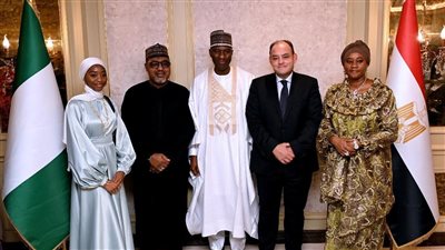 وزير التجارة: استثمارات مصرية في نيجيريا بمليار دولار في الصناعة والطاقة والمقاولات