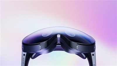 ميتا تكشف النقاب عن نظارة الواقع الافتراضي (كويست برو)