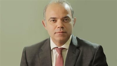 فريد: نعمل على تنمية الأنشطة المالية غير المصرفية بمشاركة كافة الأطراف