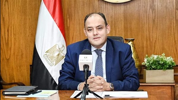 أحمد سمير وزير الصناعة