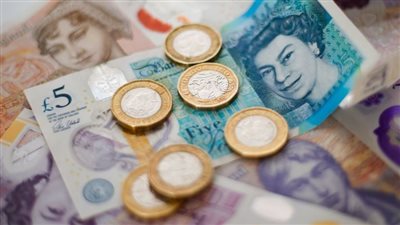 توقف تعافي الجنيه الإسترليني.. ويستعد للمكاسب الأسبوعية الثالثة على التوالي